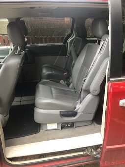 Chrysler TOWN & COUNTRY (MPV) registrace: 2008 motor: 3,8l, - 5