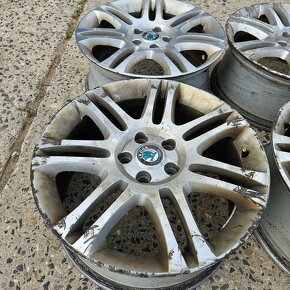 Alu disky Škoda 5x112x18 7,5J ET46 Superb - 5