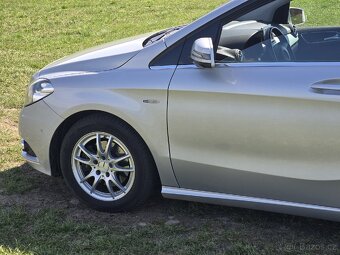Mercedes benz koupeno v Č.R - 5