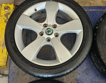 Prodám Alu kola 5x112 R17 Letní pneu 225/45/R17 - 5
