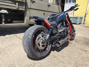 Harley Davidson V-ROD - 5