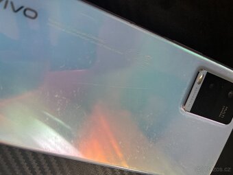Prodám mobilní telefon vivo Y21 4GB ram a 64GBrom - 5