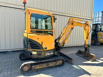 Hyundai Robex 25Z - 5