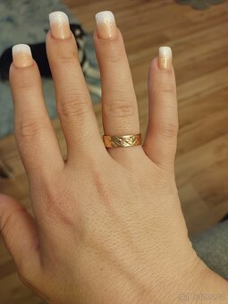 Prodám pár snubních prstenů - 5