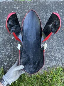 Přední blatník, Suzuki Gsxr 750 k6 - 5