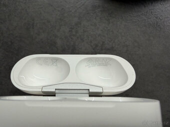 AirPods Pro 2. generace s usb-C - 5