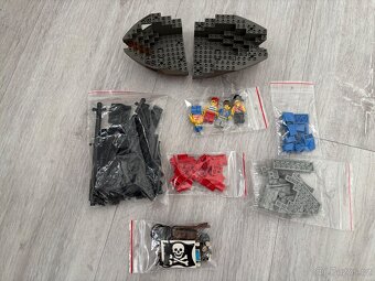 Lego 6268 Piráti - Renegade Runner - 5