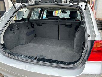 BMW E91 320d M47 automat kůže navigace panorama - 5