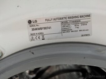 Pračka LG F74A8QDS - teče - 5
