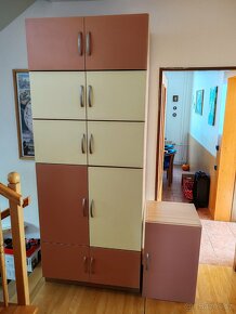 Skříně / sestava skříněk do pokojíčku - 5