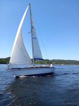 Plachetnice Dufour 4800 + přívěs - 5