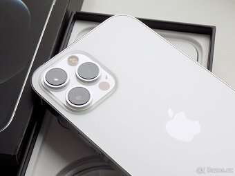 APPLE iPhone 12 Pro Max 128GB Silver - ZÁRUKA - JAKO NOVÝ - 5