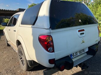 Mitsubishi L200 2,5 - 5