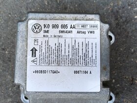 ŠKODA OCTAVIA 2 – PALUBNÍ DESKA, AIRBAGY, PÁSY... - 5