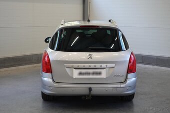 Peugeot 308 1.6 VTi , 88 kW benzín, 2010 - 5