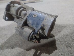 Startér Nissan Patrol ZD30 manuální převodovka - 5