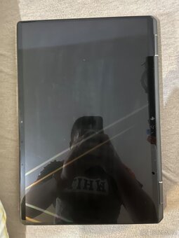 HP Specter x360 16 - 5