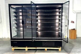 Přístěnná vitrína IM 2,5m - 5