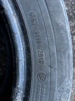 Zimní 215/55 r16 2kusy - 5