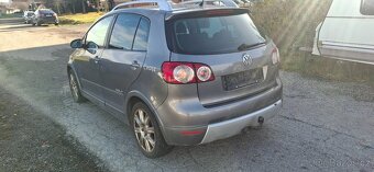 Golf plus cross 1.9tdi77kw - 5