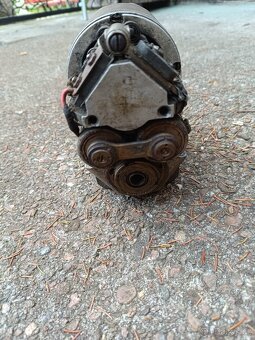 Magnet 02 - Bosch 42° dvouválec např. Indian. - 5