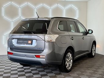 Mitsubishi Outlander,  2.0 PHEV 4WD | Plug-in Hybrid - 5
