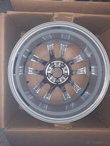 ORIGINÁLNÍ FORD KUGA ALU (2019-21) 17" 7Jx17" et 50 - 5