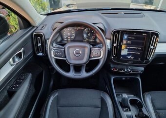 Volvo XC40, D3 Momentum, původ ČR,1.Maj - 5