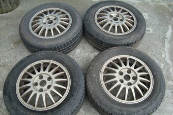 Audi 100-Retro kola 15" - 5