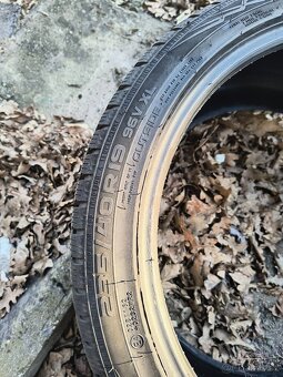 Pneu 235/40 r19 - 5