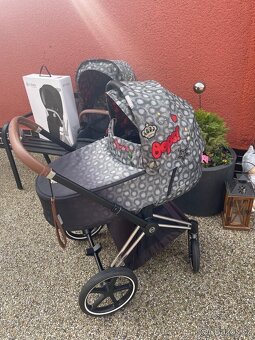 Cybex Priam Rebellious - 5
