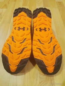 Sportovní boty Under Armour Charged Bandit TR 2 vel. 47 - 5