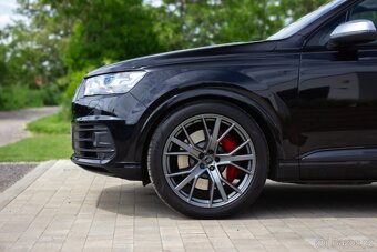 AUDI SQ7 - 5