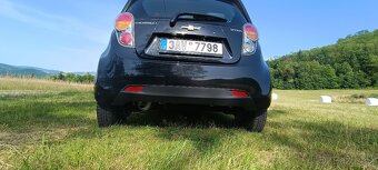 Chevrolet spark - 5