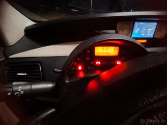 Peugeot 807 - 5