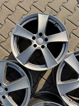 Alu Dezent 5x112r18  7,5J ET38 - 5