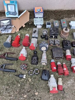 Přebytky ekektro,levne,nebo simbolicky - 5