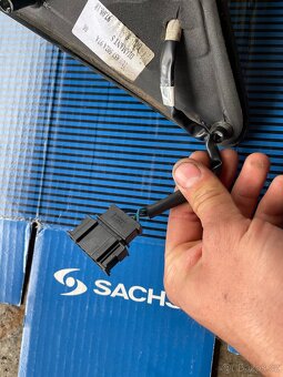 Pravé zrcátko Octavia I - 5