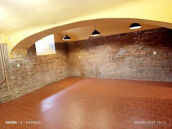 Pronájem komerčních prostor ve Sladkovského ulici,Plzeň, Slo - 5