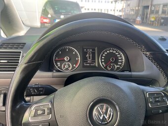 VW Touran 1.6 TDi 77kw manuál - 5