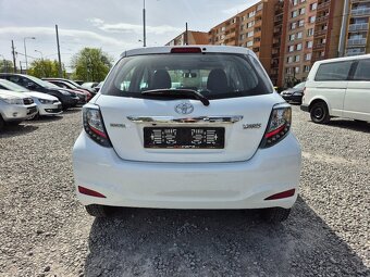 Toyota Yaris 1.4D,66KW,KLIMA,NAVI,SERVIS TOYOTA,BEZ KOROZE - 5