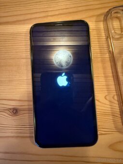 Apple XR 64 GB jako nový - 5