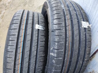 17"zánovní sada letních pneu Goodyear 215/55/17 7200Kč/4ks - 5