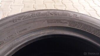 Prodám 2 x letní pneu Falken 205/60/14 - 5
