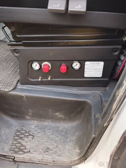 Prodám Iveco daily o ceně se dá jednat na místě - 5