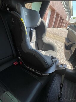 Britax Römer otočná autosedačka - 5