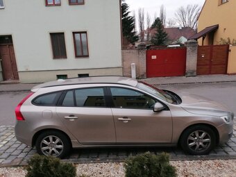 VOLVO V60 133 kW - 5