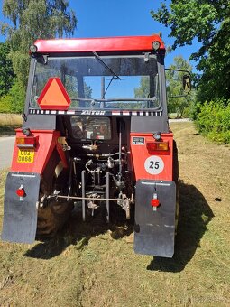 Traktor Zetor 7245 s čelním nakladačem Quicke G720 - 5