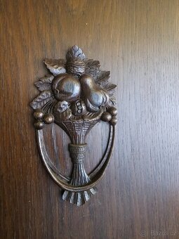 Starožitný nábytek - 5