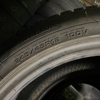 Zimní pneu 245/45 R18 100V Dunlop 7,5-8mm - 5